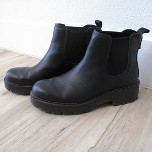 UGG Australia Women Chelsea Boots, Markstrum - Black - Size 9.5